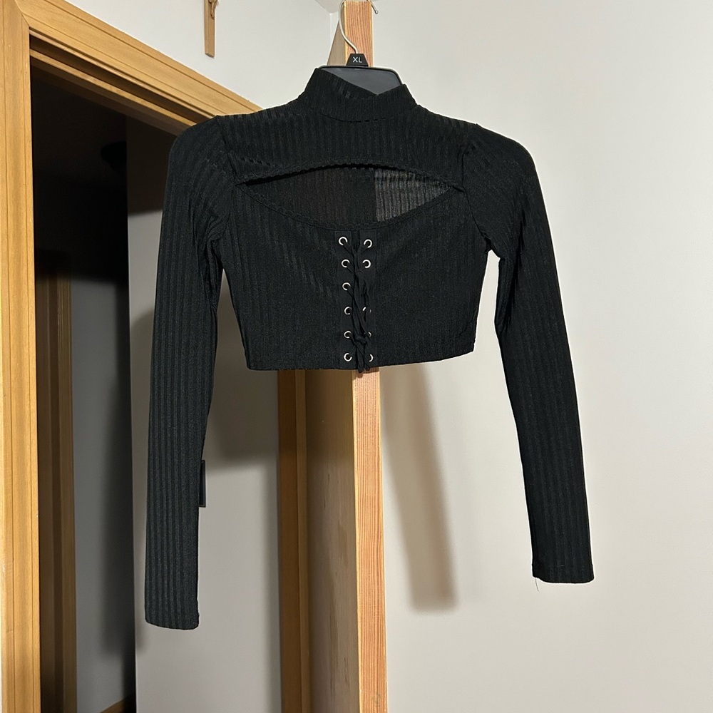 Black Ribbed Long Sleeve Crop Top with cut out
